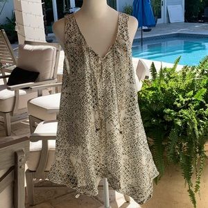 Tunic sleeveless top